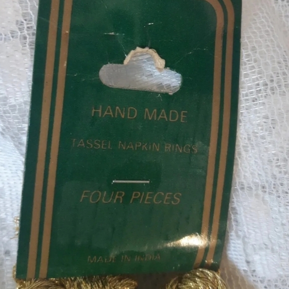 Braided Rope Tassel Napkin Ring Holders Shiny GOLD Hand Made New In Package 4 - Picture 2 of 5